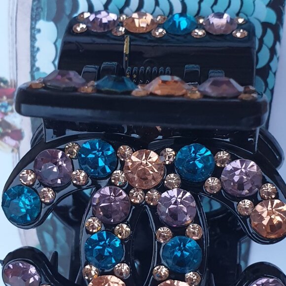 Fashion Blue Cream Crystals Claw Long Hair Tie Women Casual Formal Accessory - Picture 3 of 3